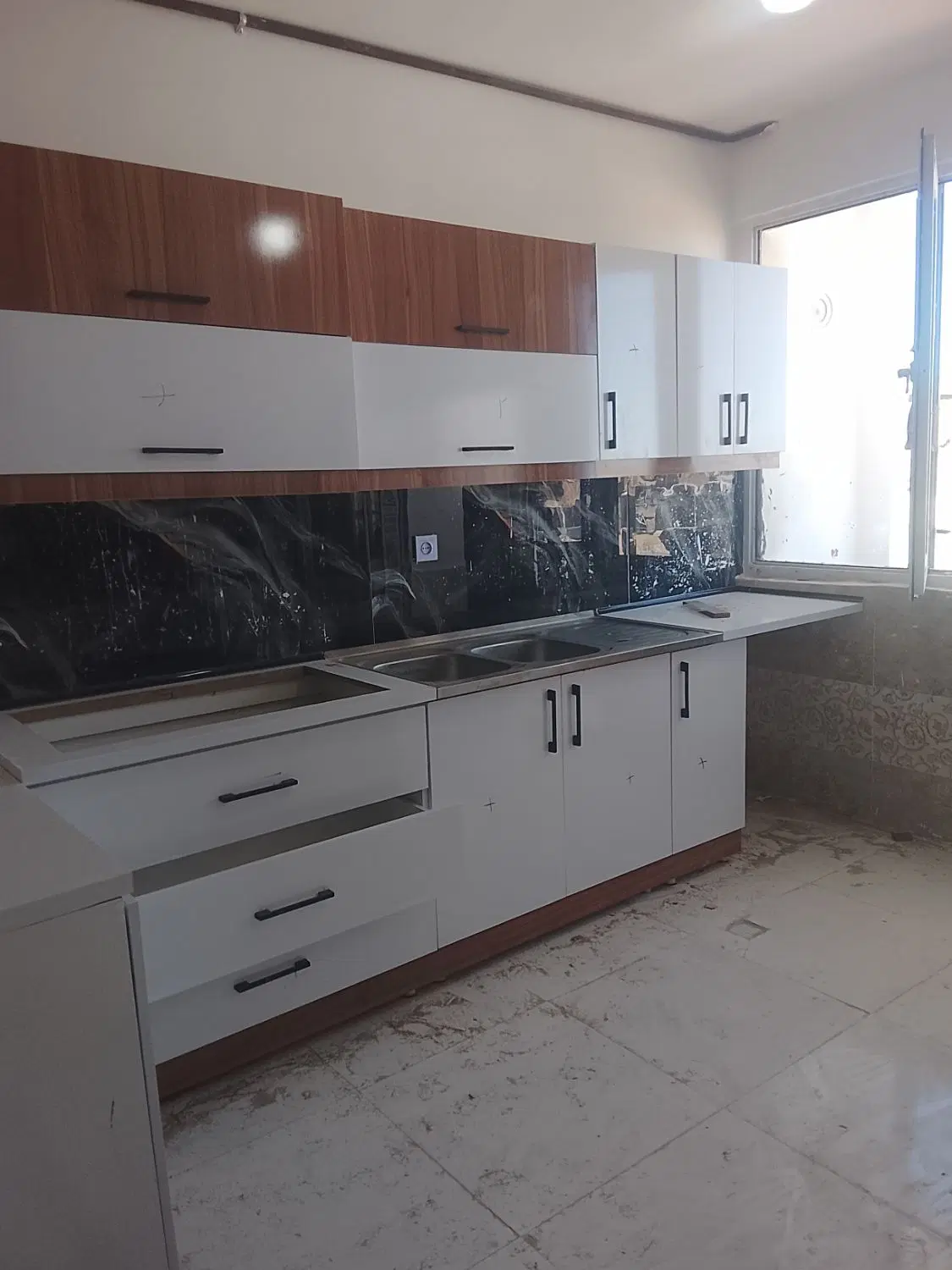 آپارتمان نو ساز 80متری
