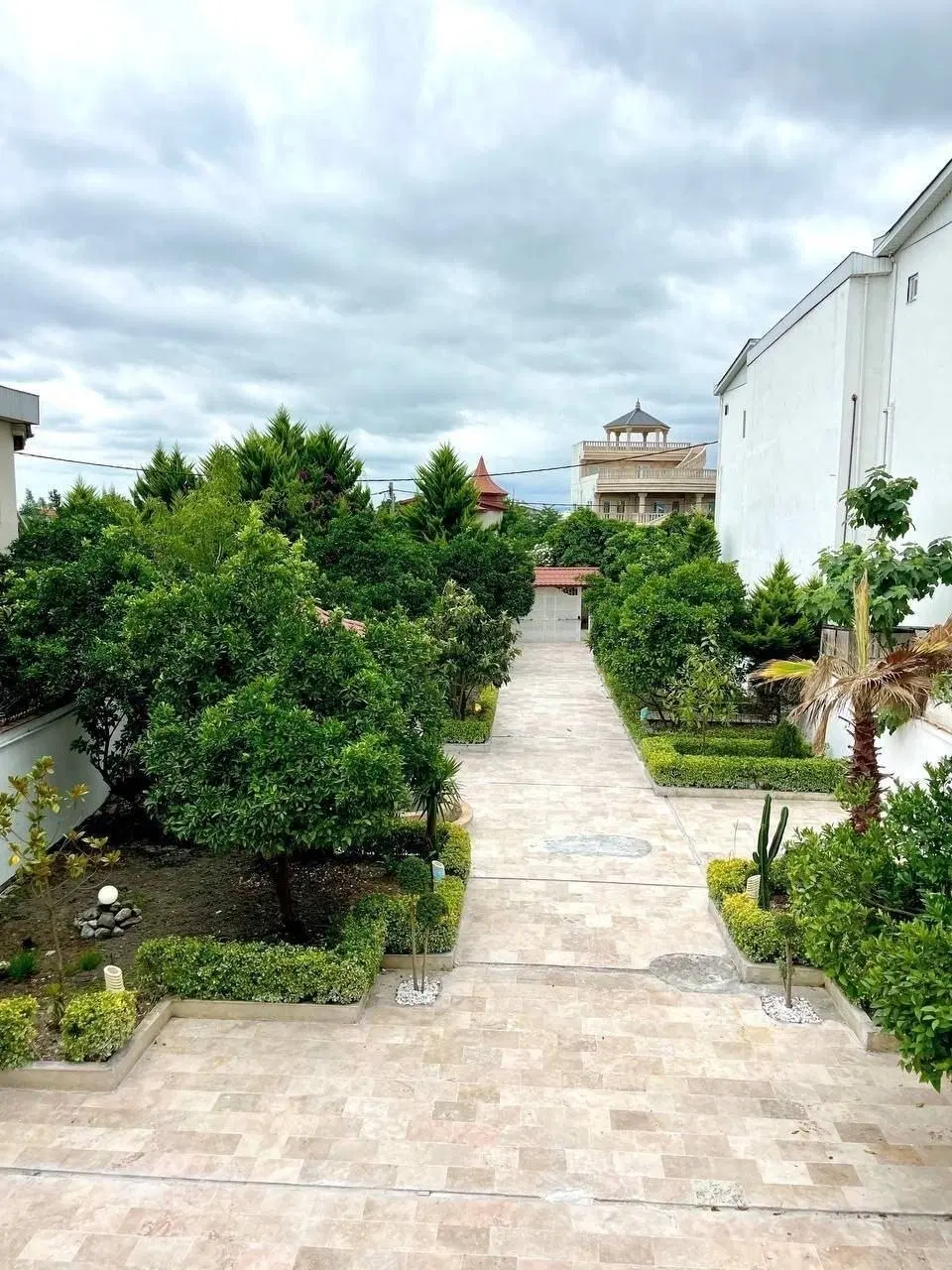 عمارت۹۰۰متری‌درمنطقه‌برندسعادت‌آباد