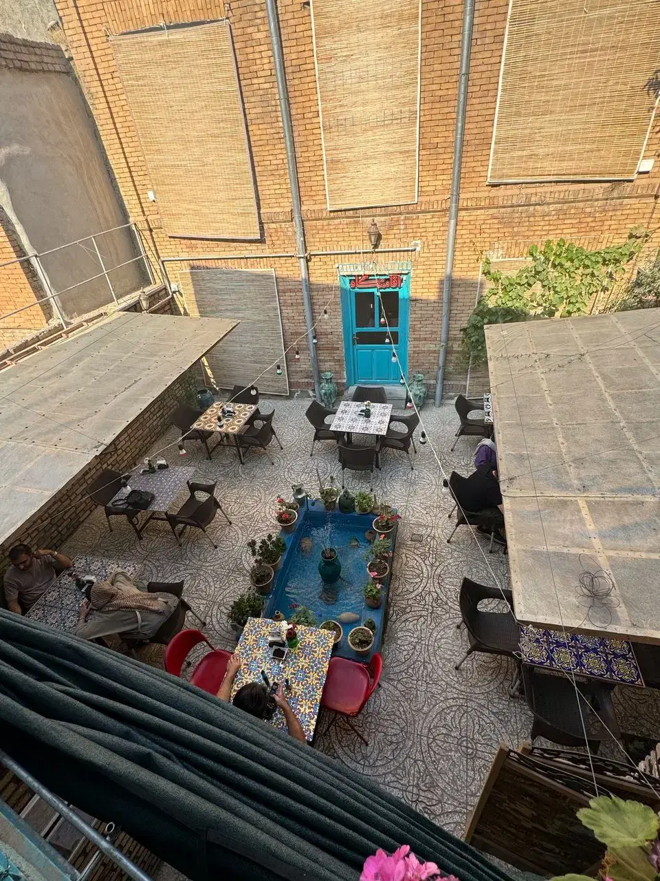اقامتگاه سنتی عمارت هترا