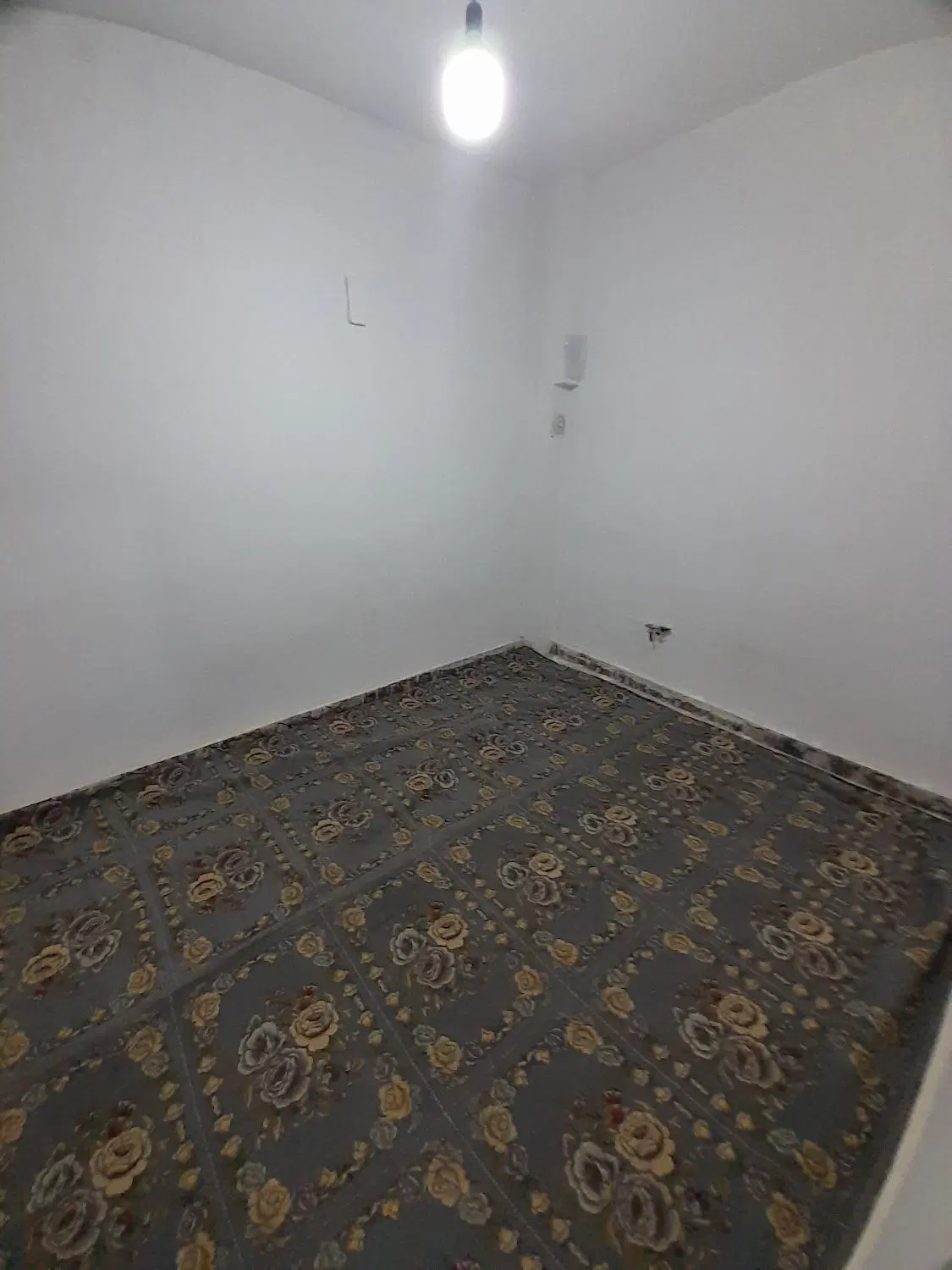 خادم الشعریه ثنایی بلوار احمدی آپارتمان ۶۵متری