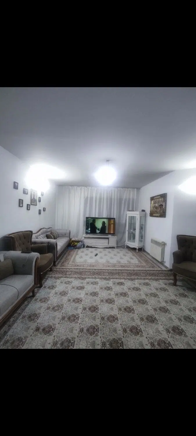 نزدیک ایستگاه اتوبوس_۲خواب کمددیواری_طبقه۱