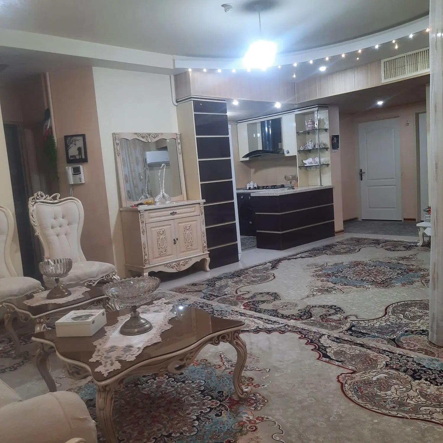 آپارتمان مسکن مهر شیک،پارکینگ مسقف