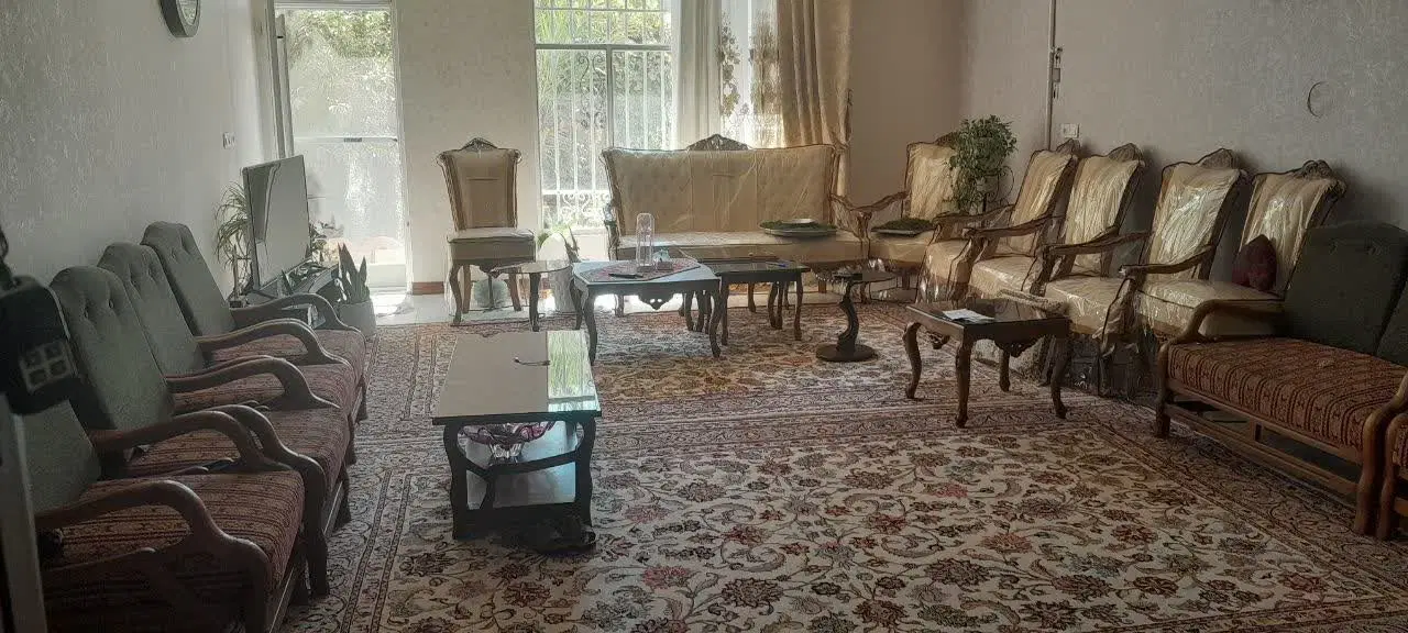 رهن ‌اجازه واحد همکف حیاط اختصاصی