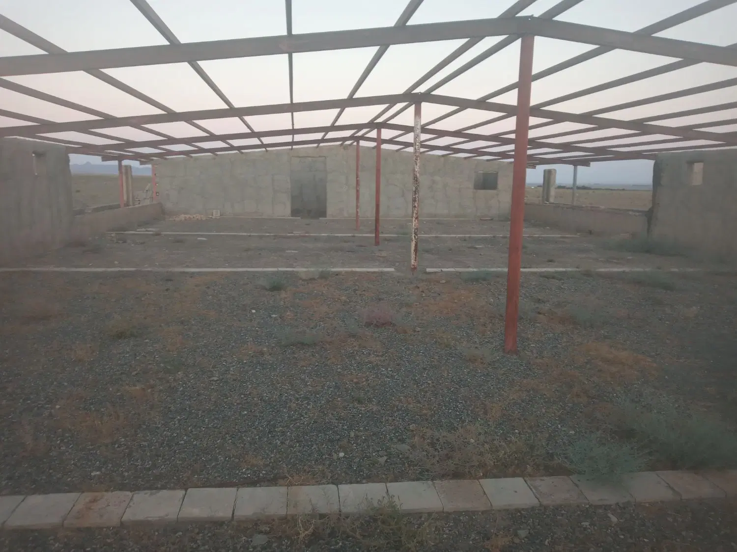 مرغداری ۱۵ هزاری
