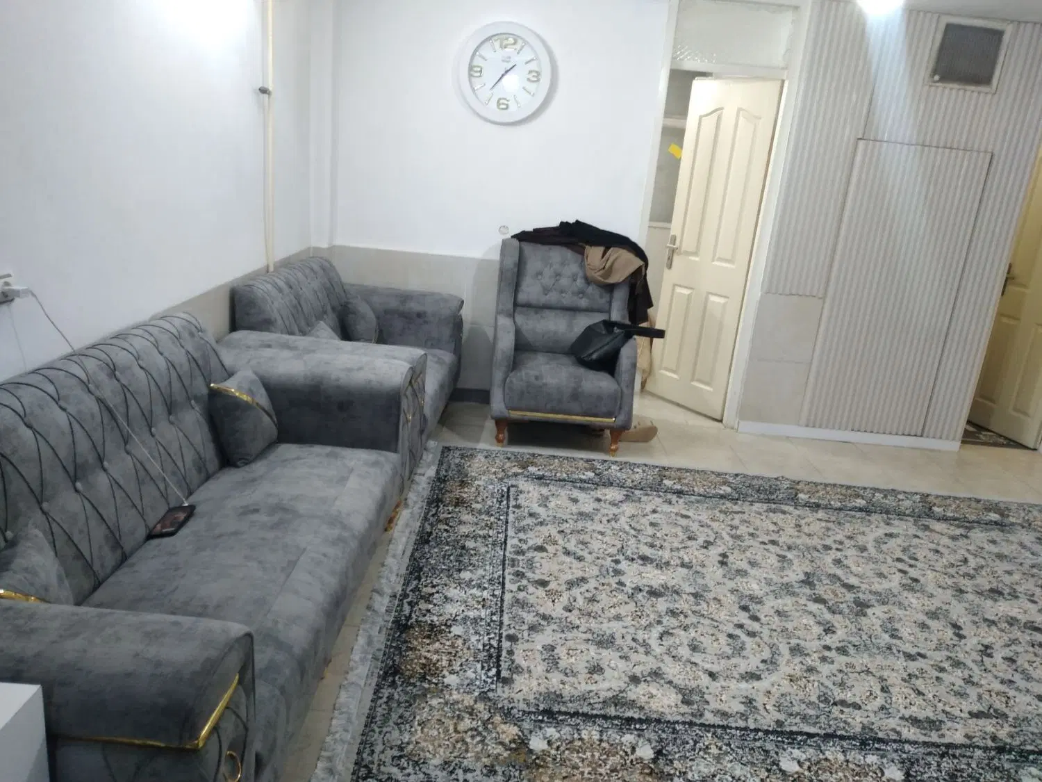 واحد ۶۸ متری میدان ساعت