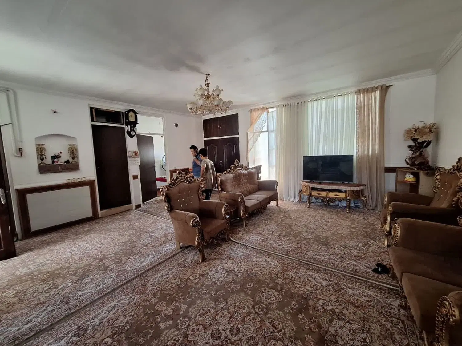 خانه فروشی ازادشهر چندین مورد 5تومن