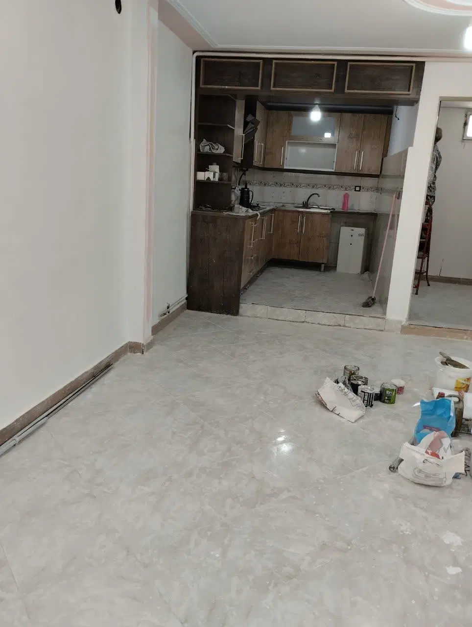 رهن و اجاره واحد ۷۰ متری طبقه اول