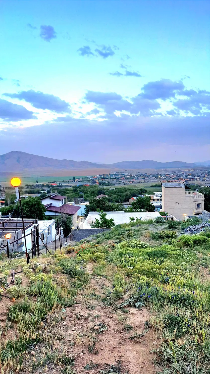 زمین مسکونی