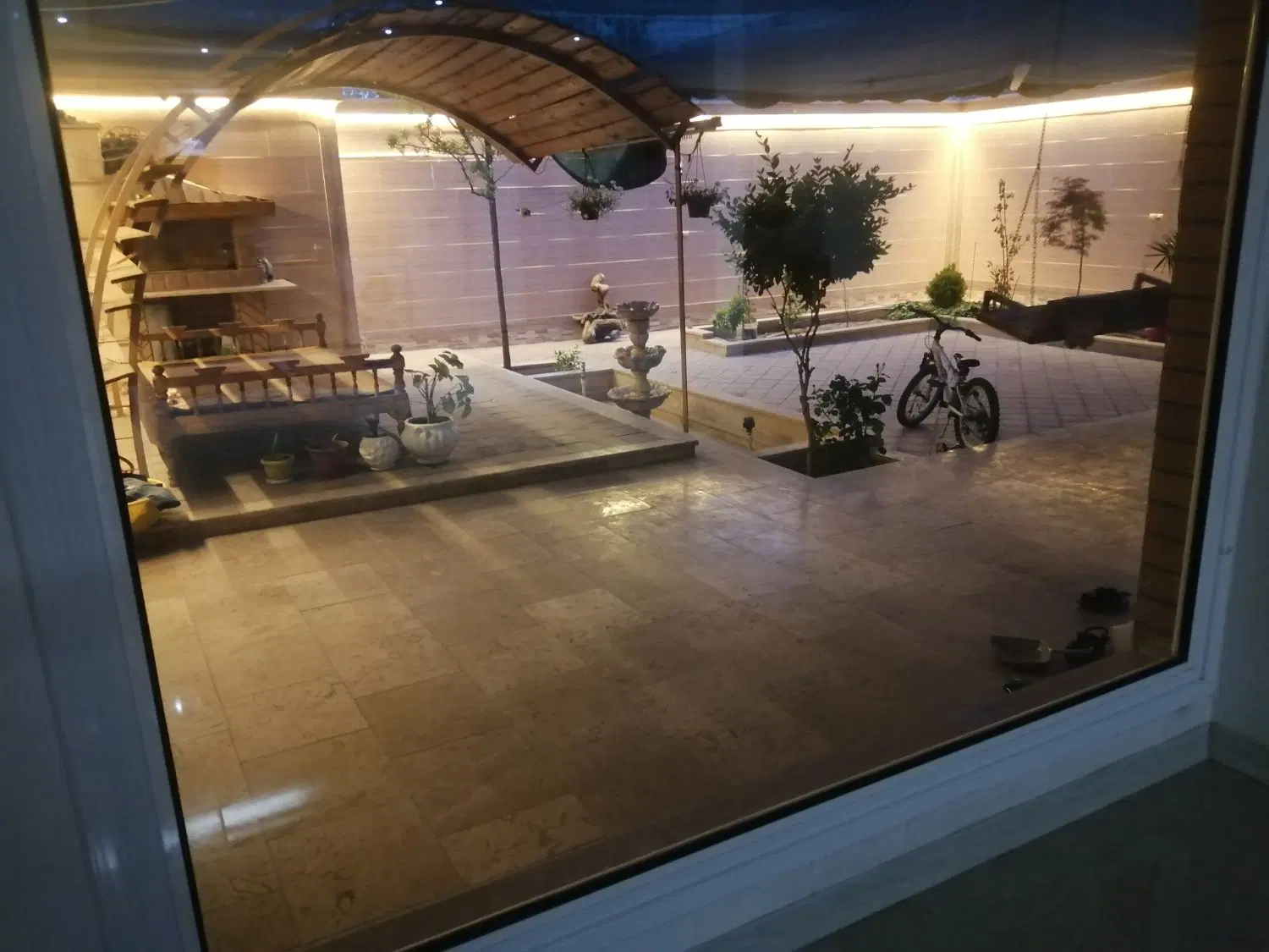 خانه باغ ویلایی