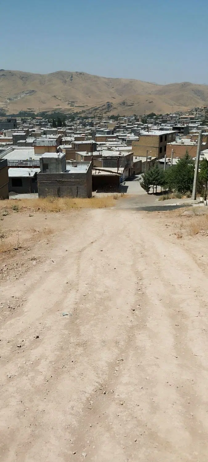 زمین نایسر ۱۲۰متری