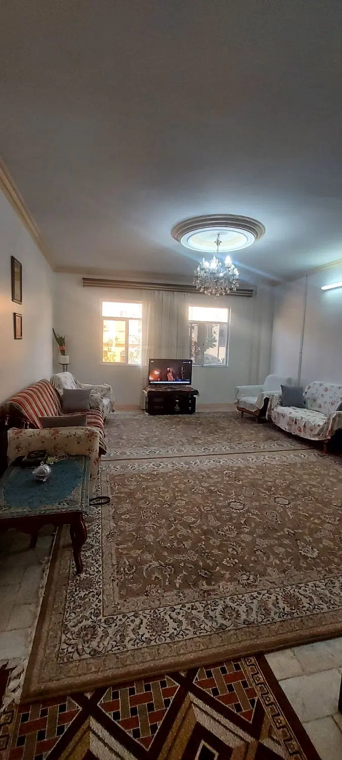 ۸۱ متر دو خوابه تک واحدی