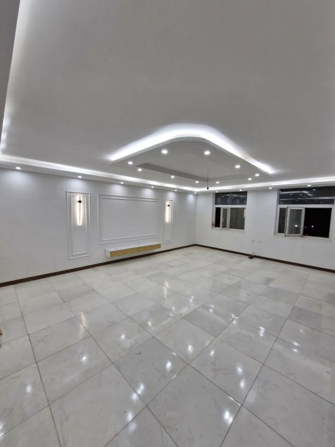 ۱۲۰ متر فول امکانات با آسانسور عروسک