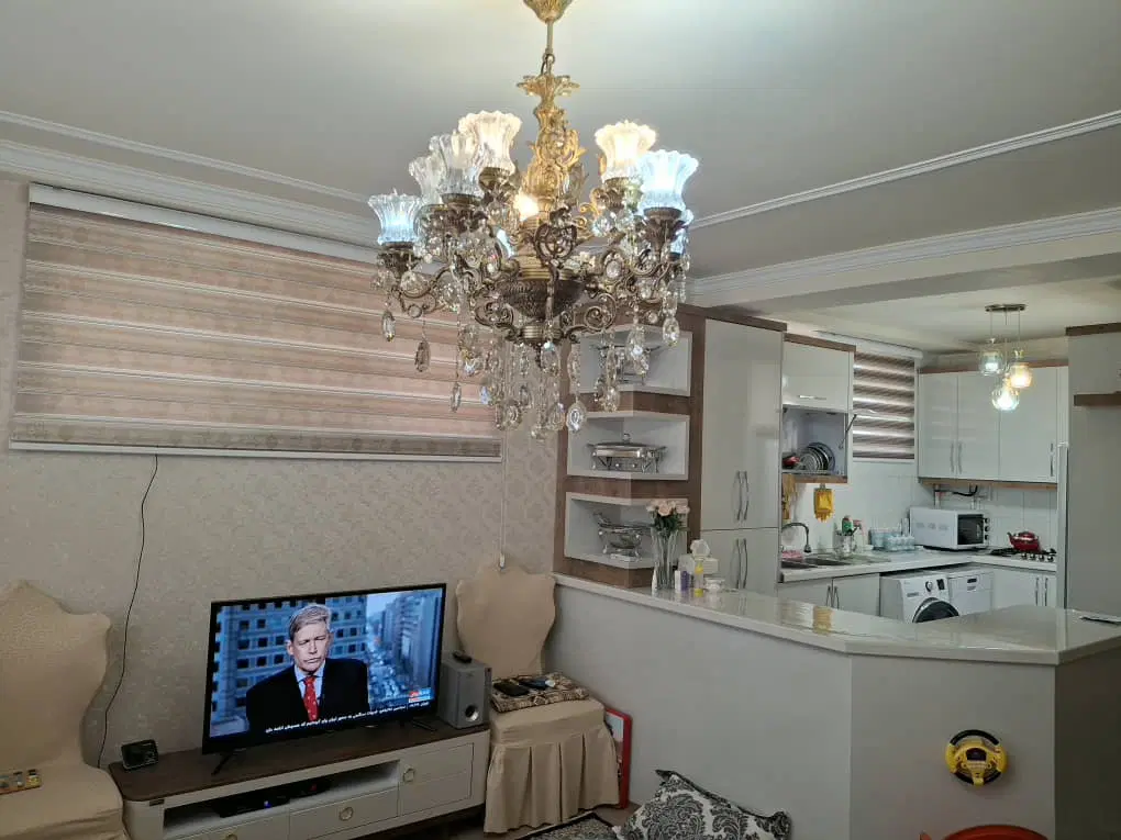 آپارتمان طبقه 3 چهارراه اخونی