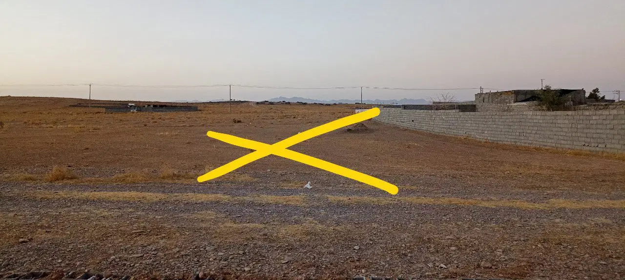 زمین ۱۰۰۰ متری واقع در انتهای شاهنامه ۸۰