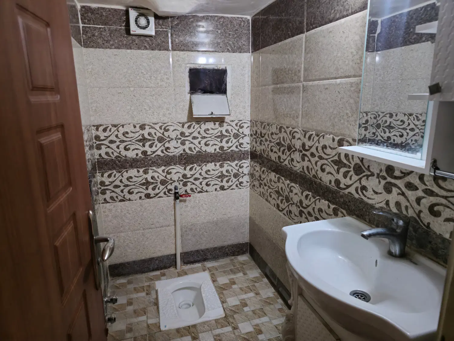 اپارتمان 70 متری شهرک باقری