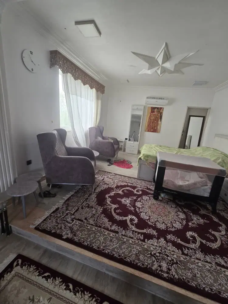 خانه ویلایی دلباز ۹۰۰ متر