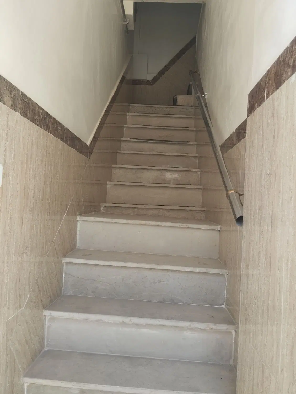 خانه دو طبقه