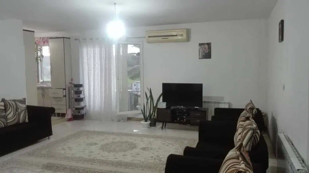 سند تک برگ ۸۳ متر دو خواب طبقه اول