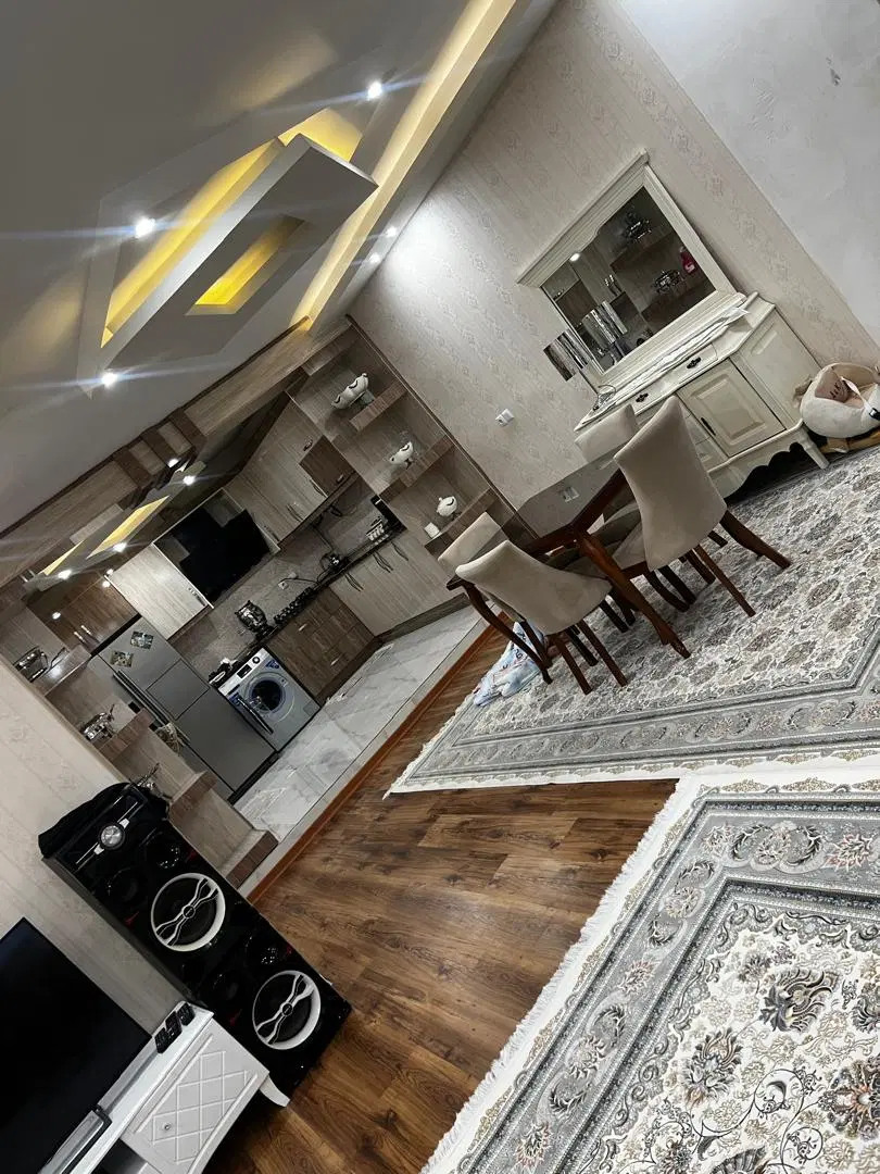خانه ی ویلایی لوکس مرکز شهر(خیرال)