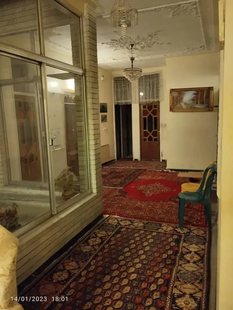 اجاره طبقه ویلایی  گلستان (تخلیه) برخیابان