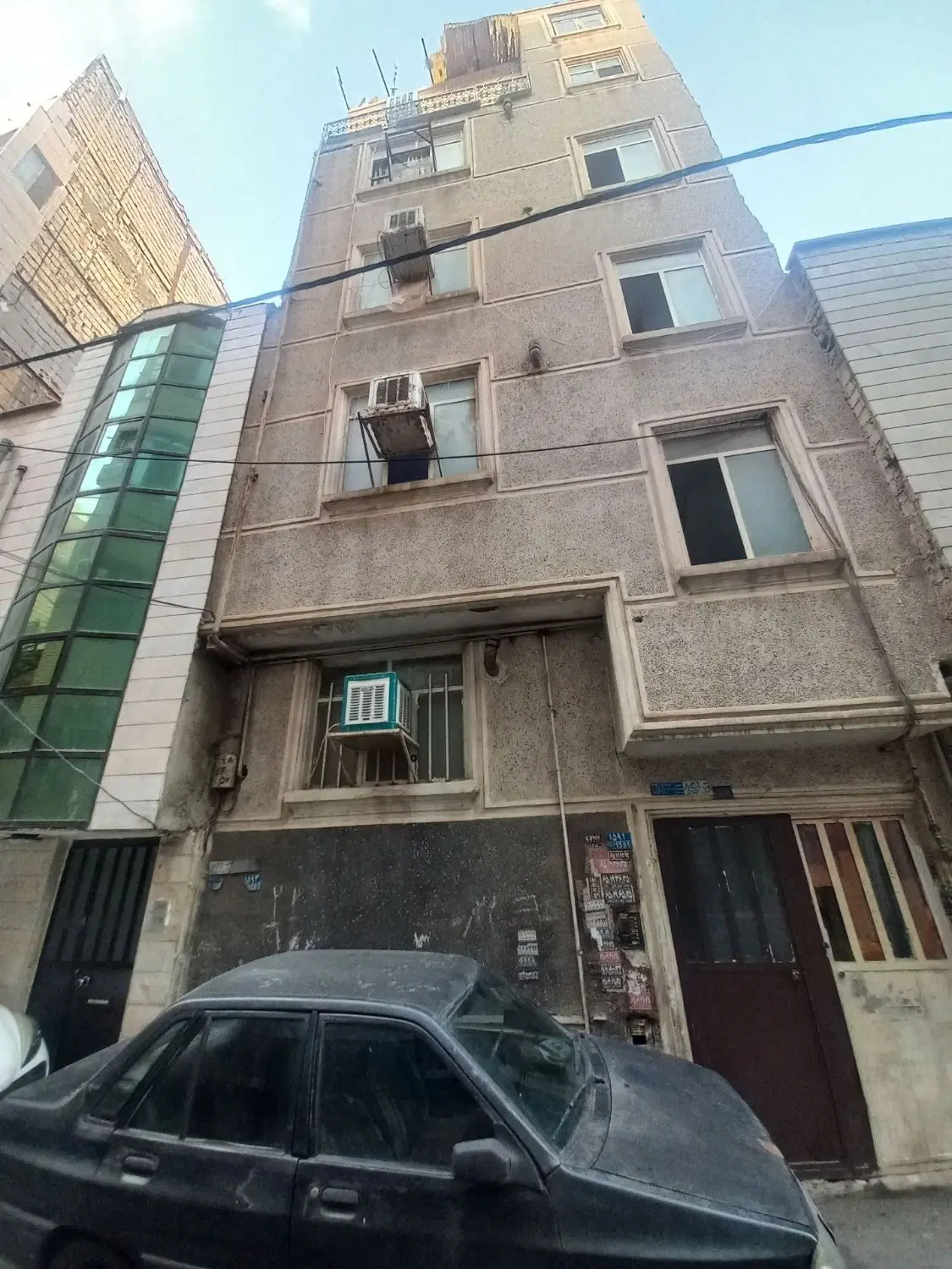 آپارتمان50متر،طبقه دوم،ملاردسرآسیاب خ اطلس غربی