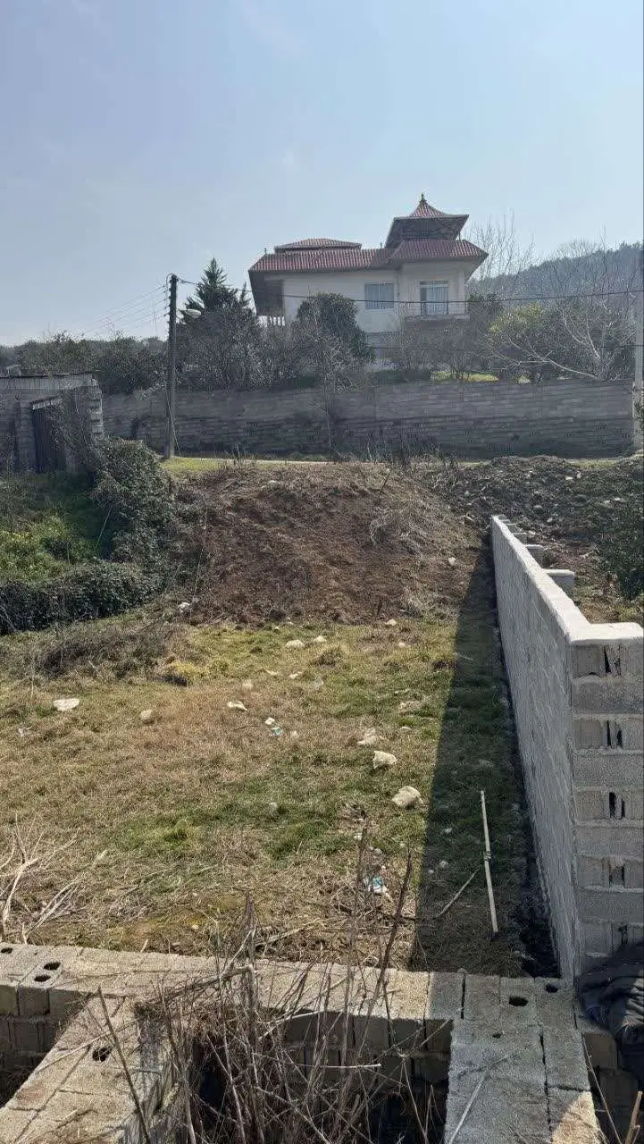 زمین مسکونی