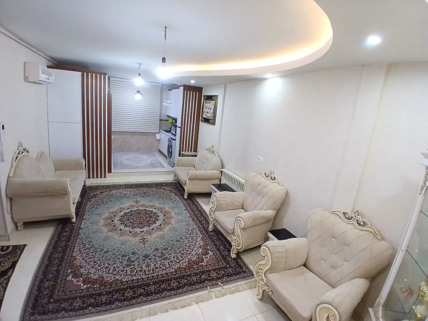 واحد ۷۰ متری در شهرک عارف،بهترین نقطه از عارف