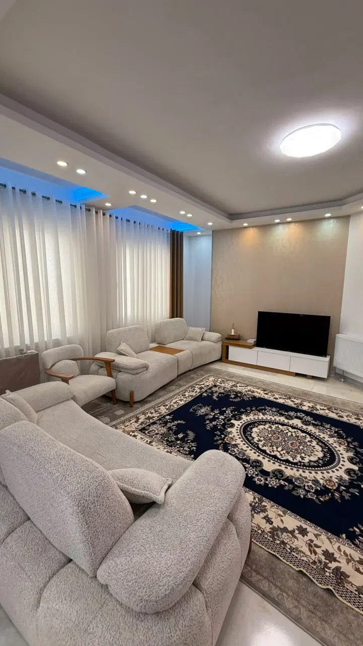 اجاره آپارتمان_شهرک ابریشم_۸۰ متری