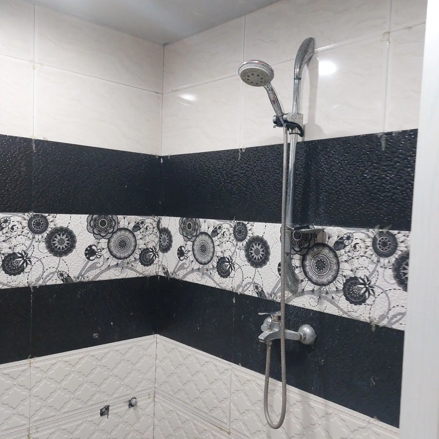 اجاره واحد یکخواب نقلی ۴واحدی