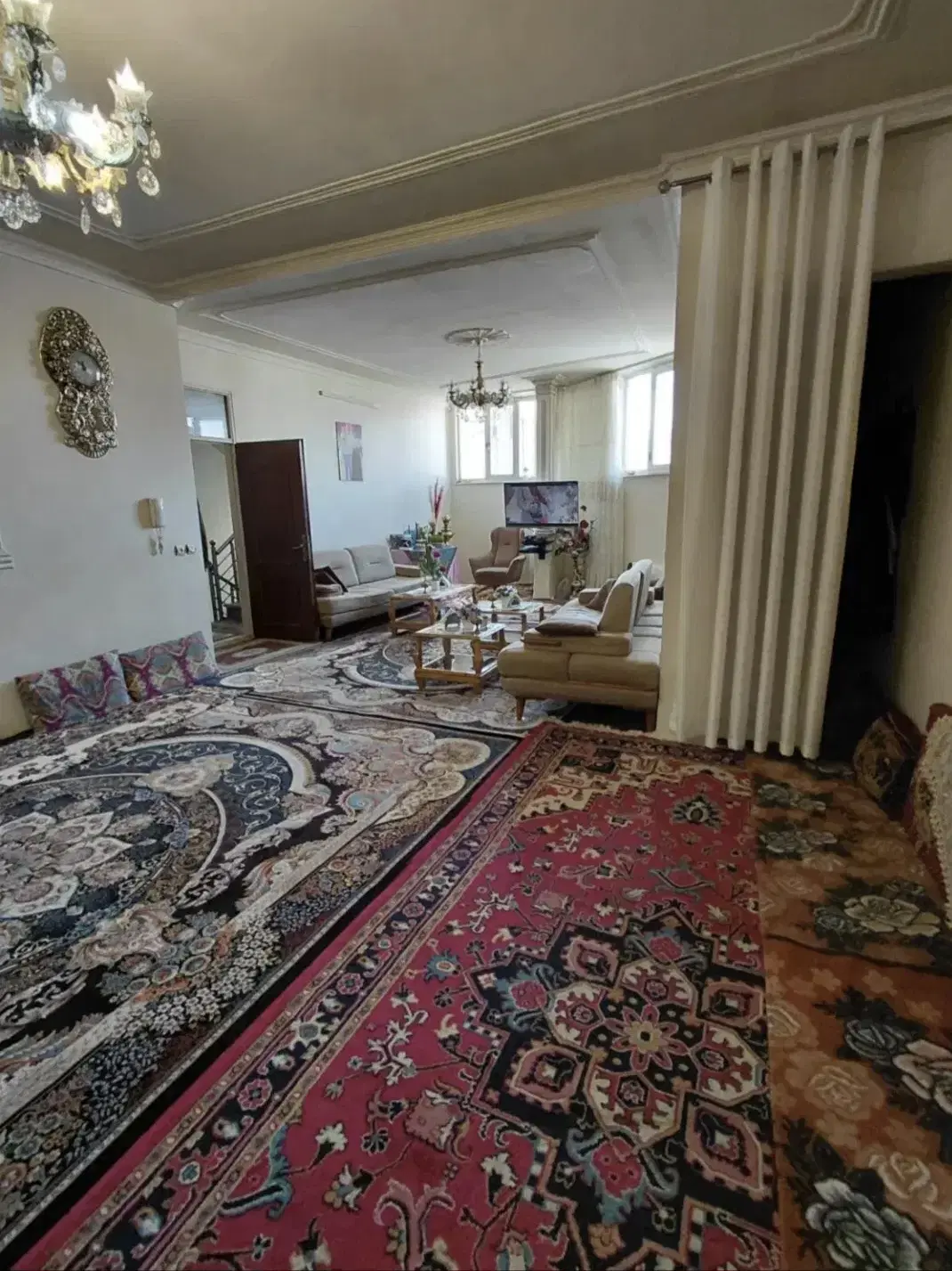 خانه ۲ و نیم طبقه مستقل با پارکینگ