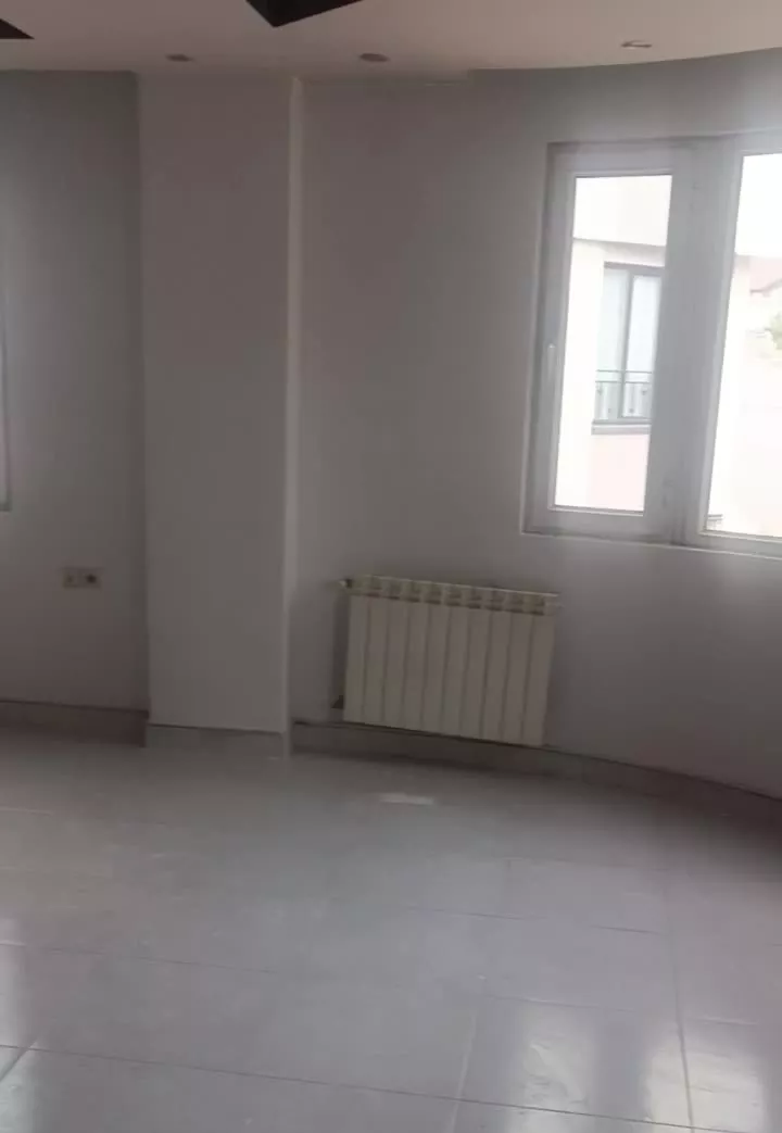 اجاره طبقه یک از ساختمان 4طبقه