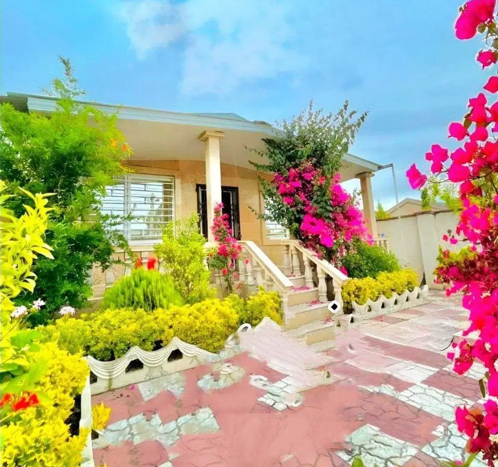 باغچه ویلا ۲۵۰متری سندار_ فول فرنیش
