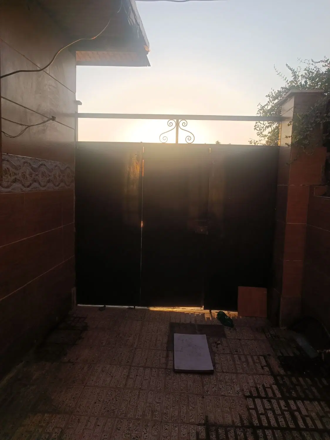 خانه فروشی کرناچی