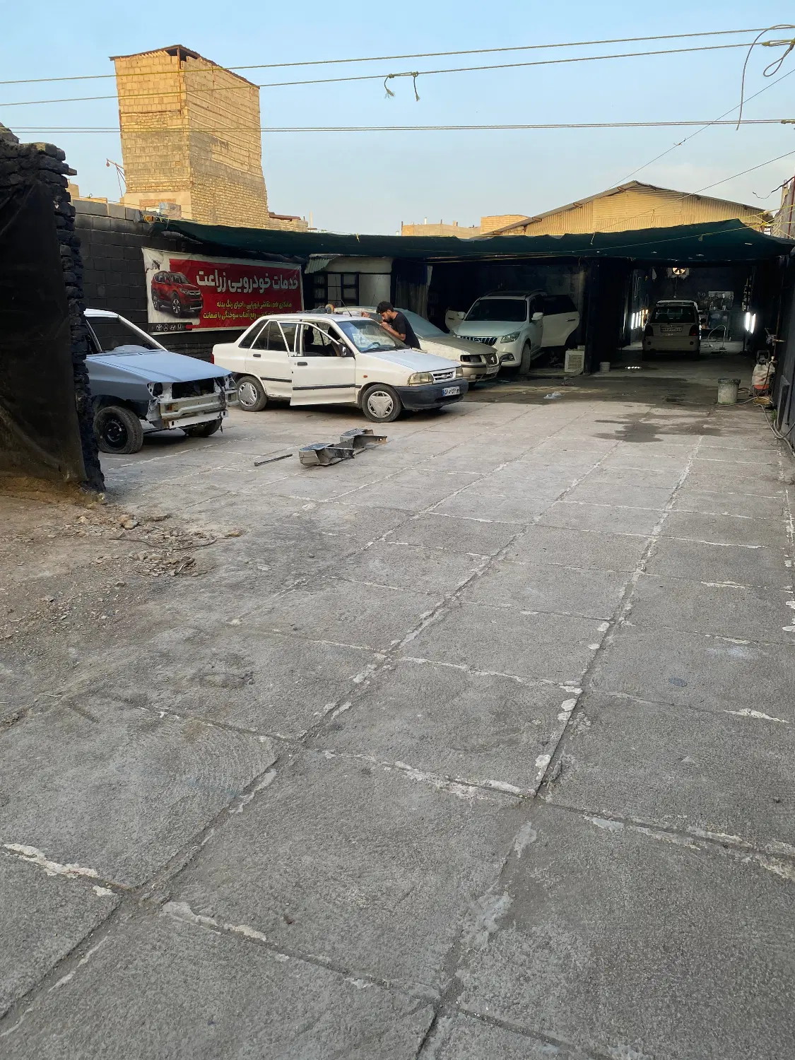مغازه گاراژ واکس پولیش سیم کشی خدمات خودرویی