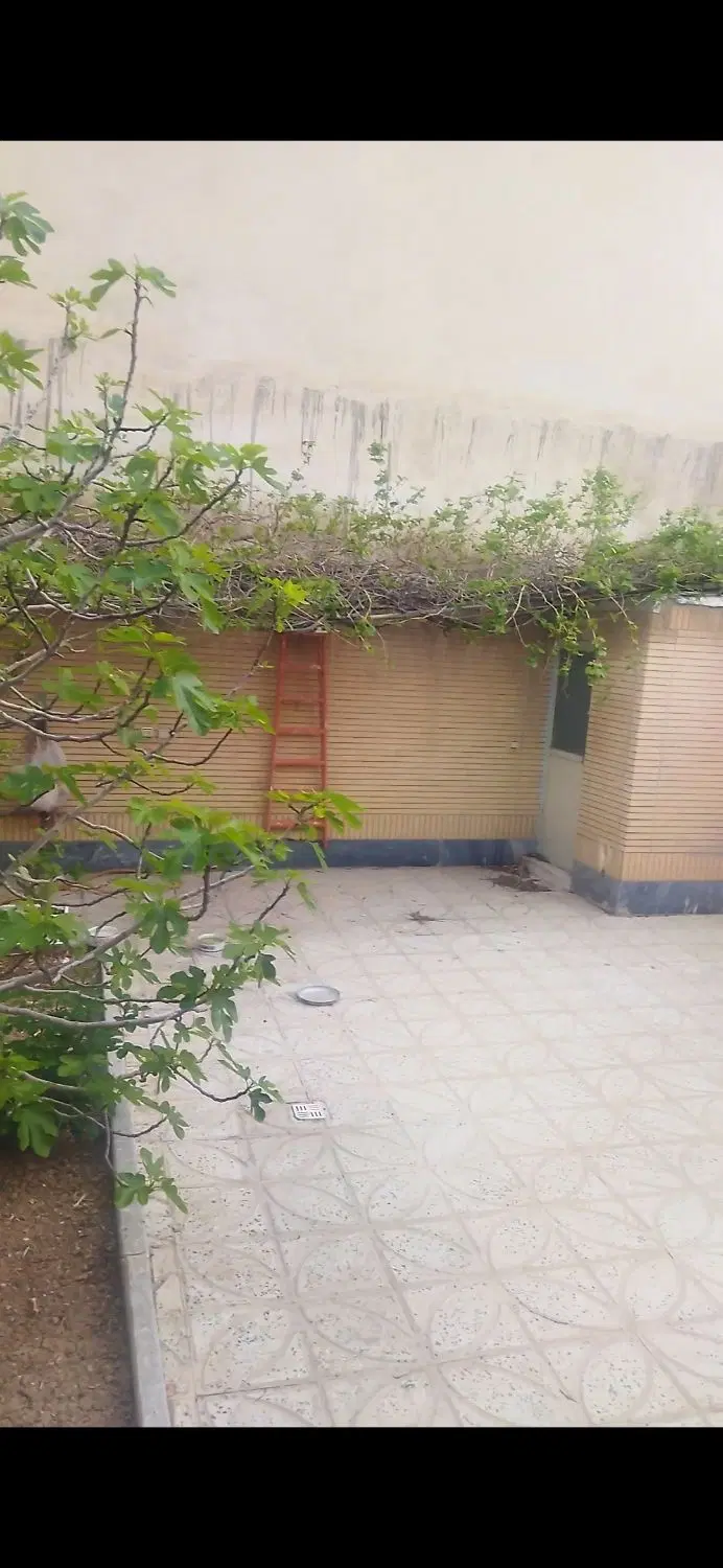 خانه ویلایی گلدیس خیابان طیب