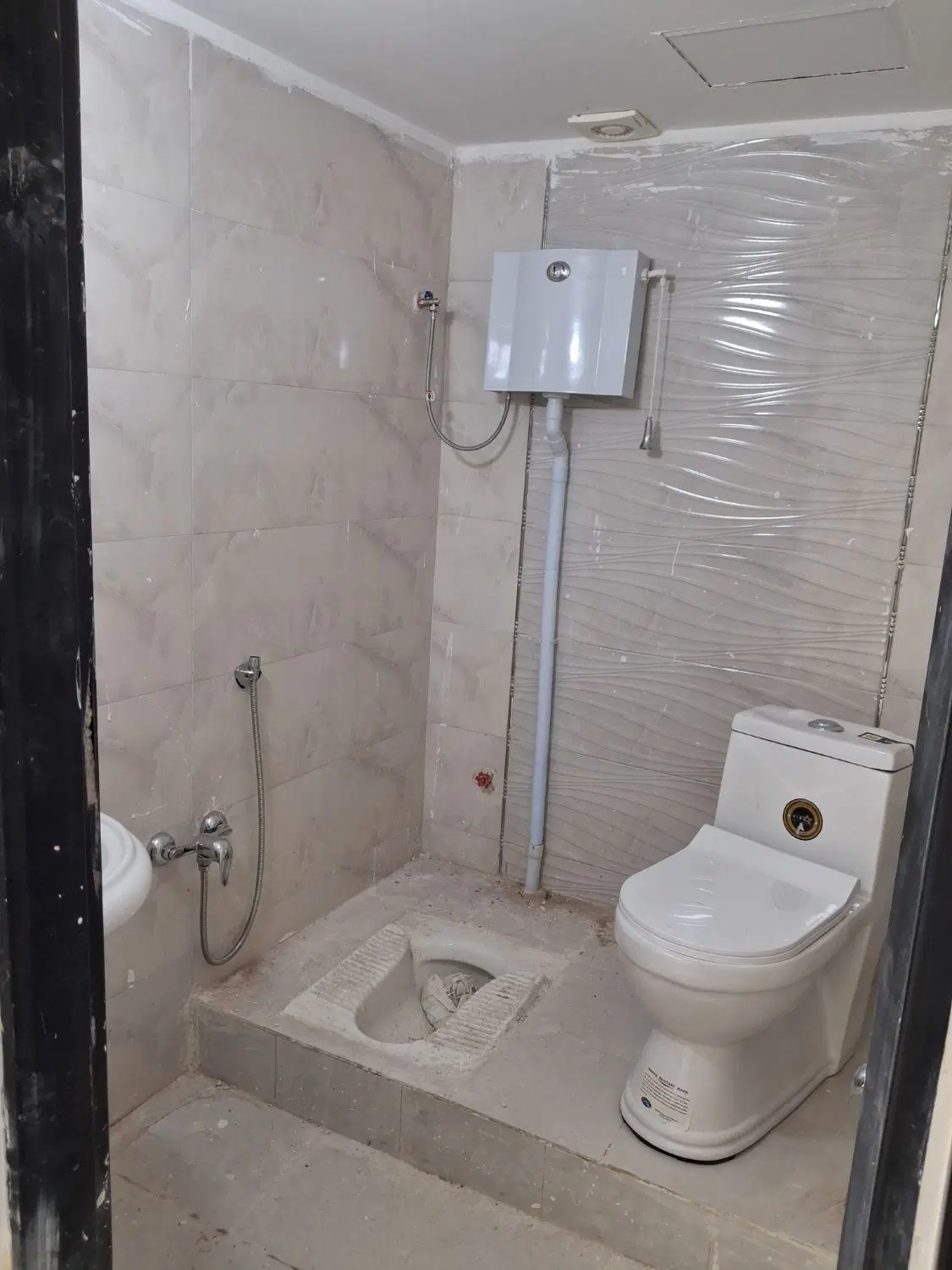 آپارتمان تازه ساز ۱۰۰ متری دو خواب عبدالمطلب۳۹