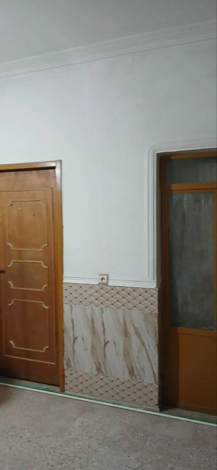 فروش خانه ویلایی ۲۵۰متری زهک