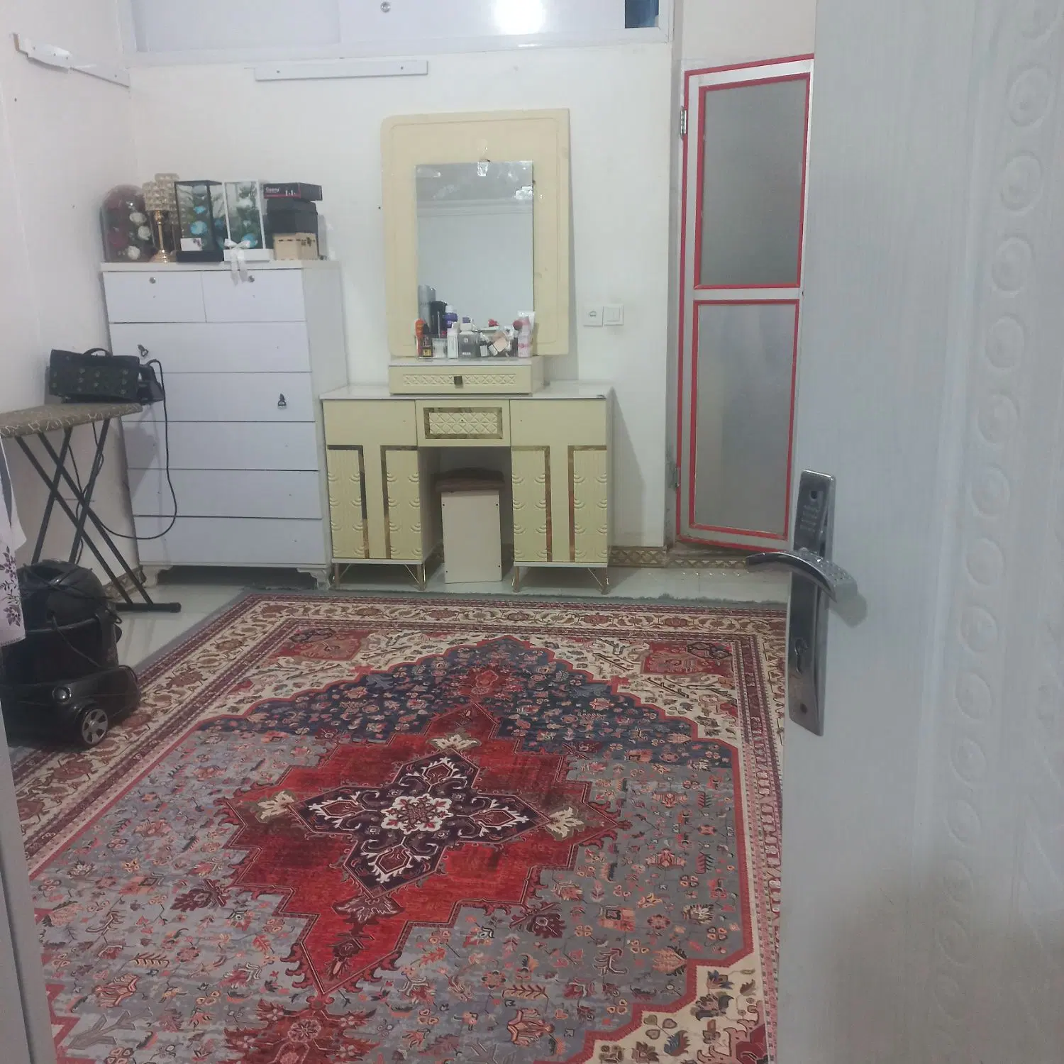 منزل ویلایی نوساز مالک اشتر