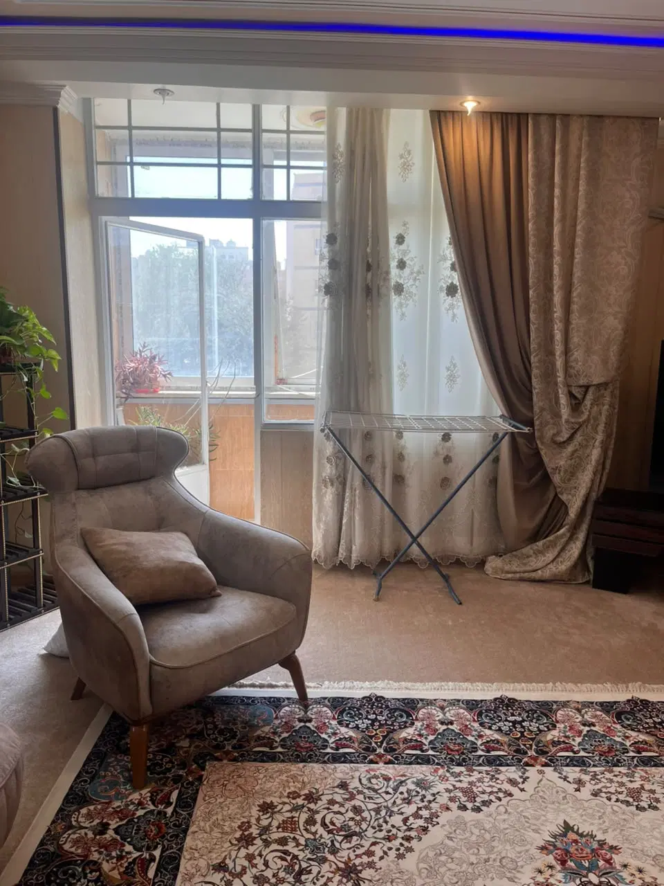 آپارتمان ۷۰متری ساعتی وروزانه