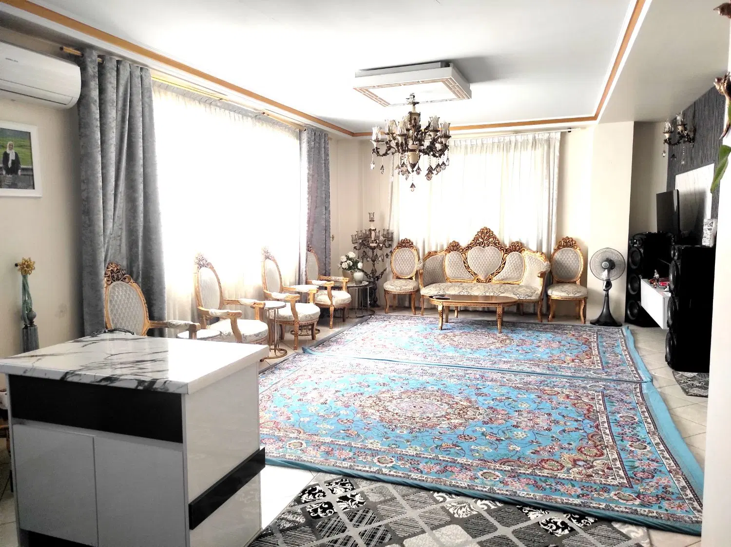اپارتمان تک واحدی