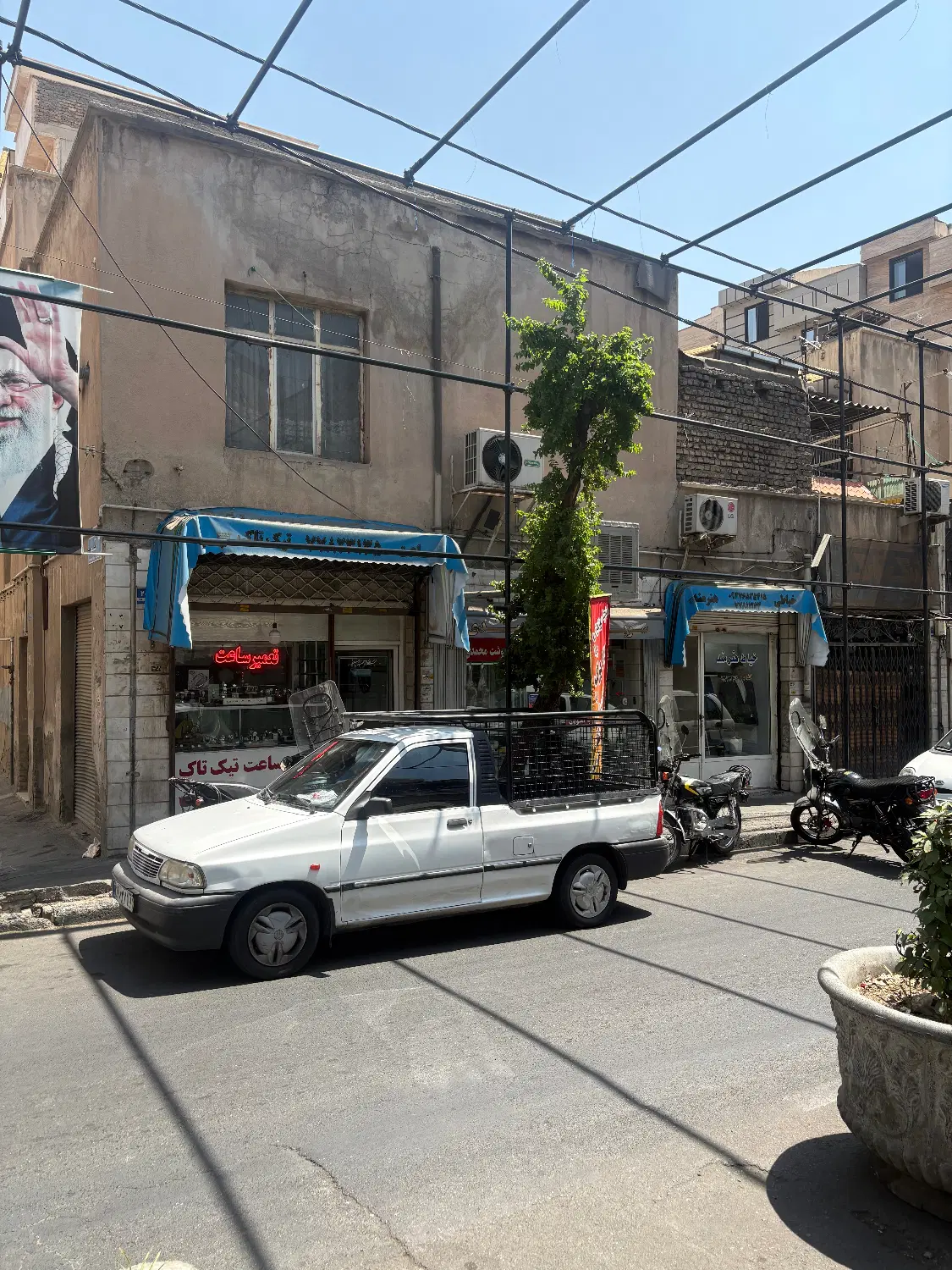 ملک کلنگی 187 متر