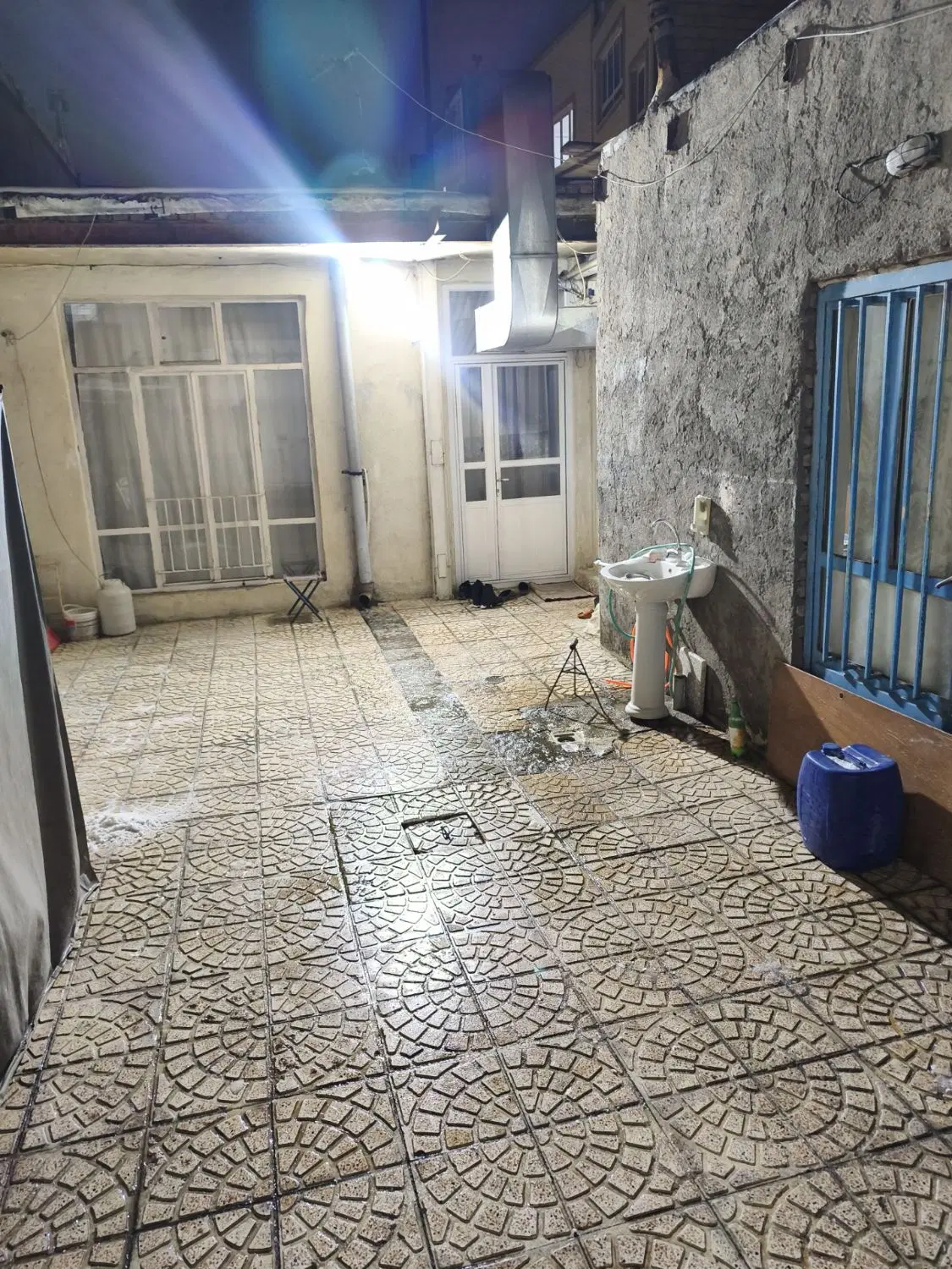 خواهان مشارکت در ساخت