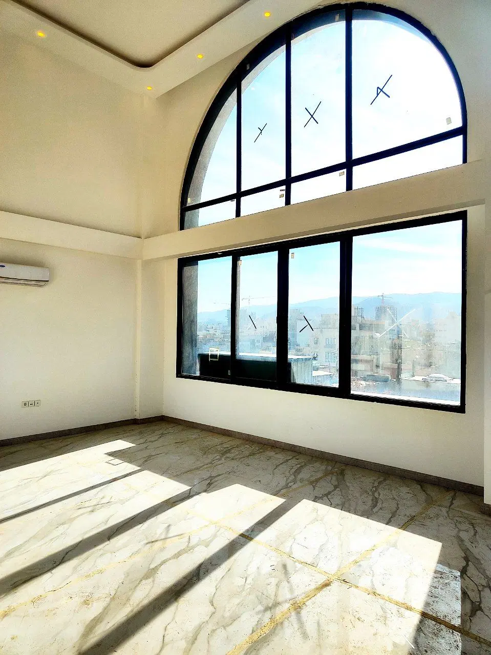 ۶۰متر مغازه تجاری دائم (مستقلاتی) حاشیه حافظ