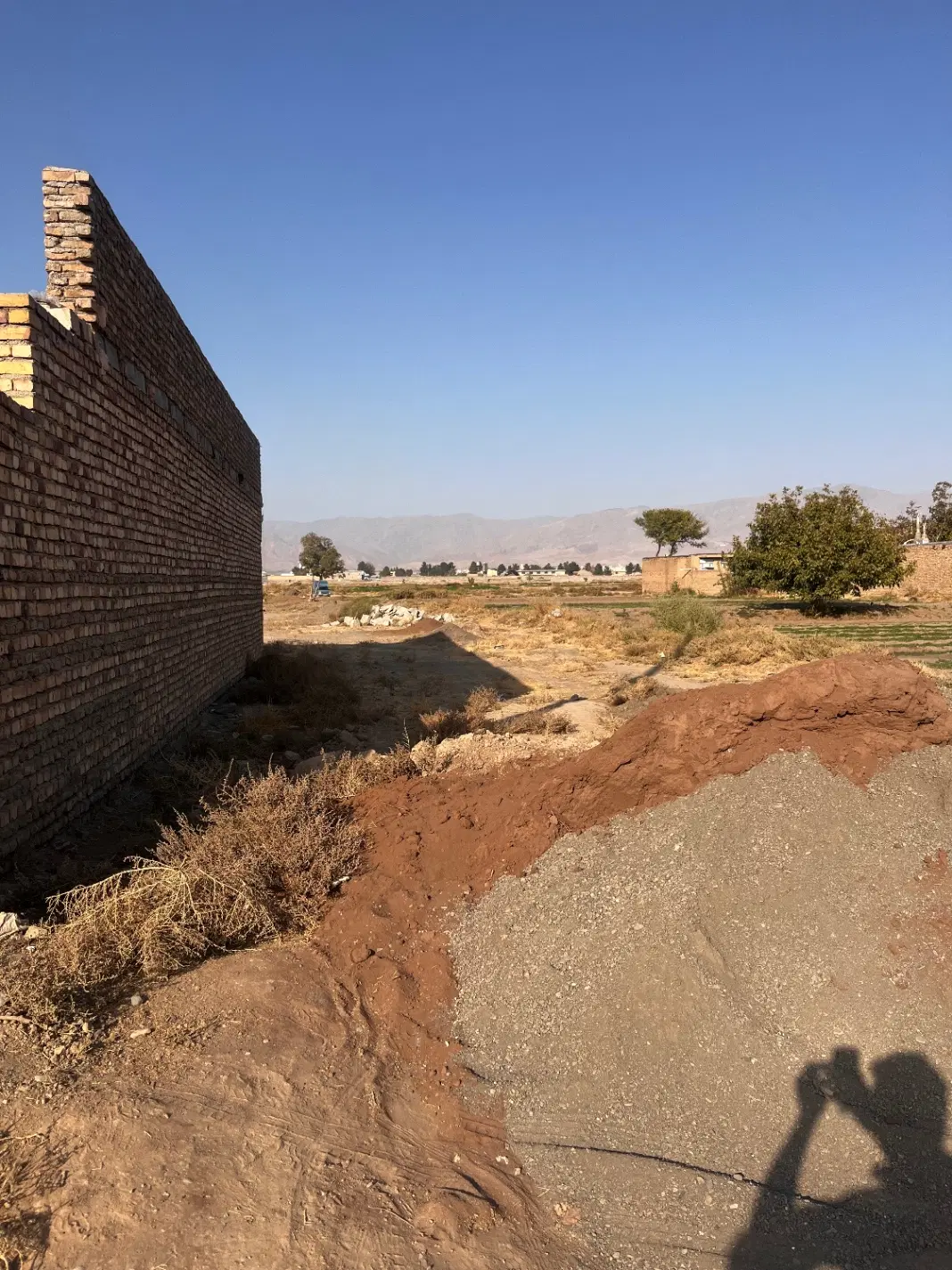 زمین در شهر آرا