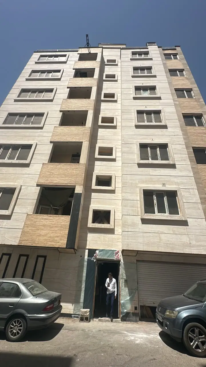 فروش زمین و اپارتمان