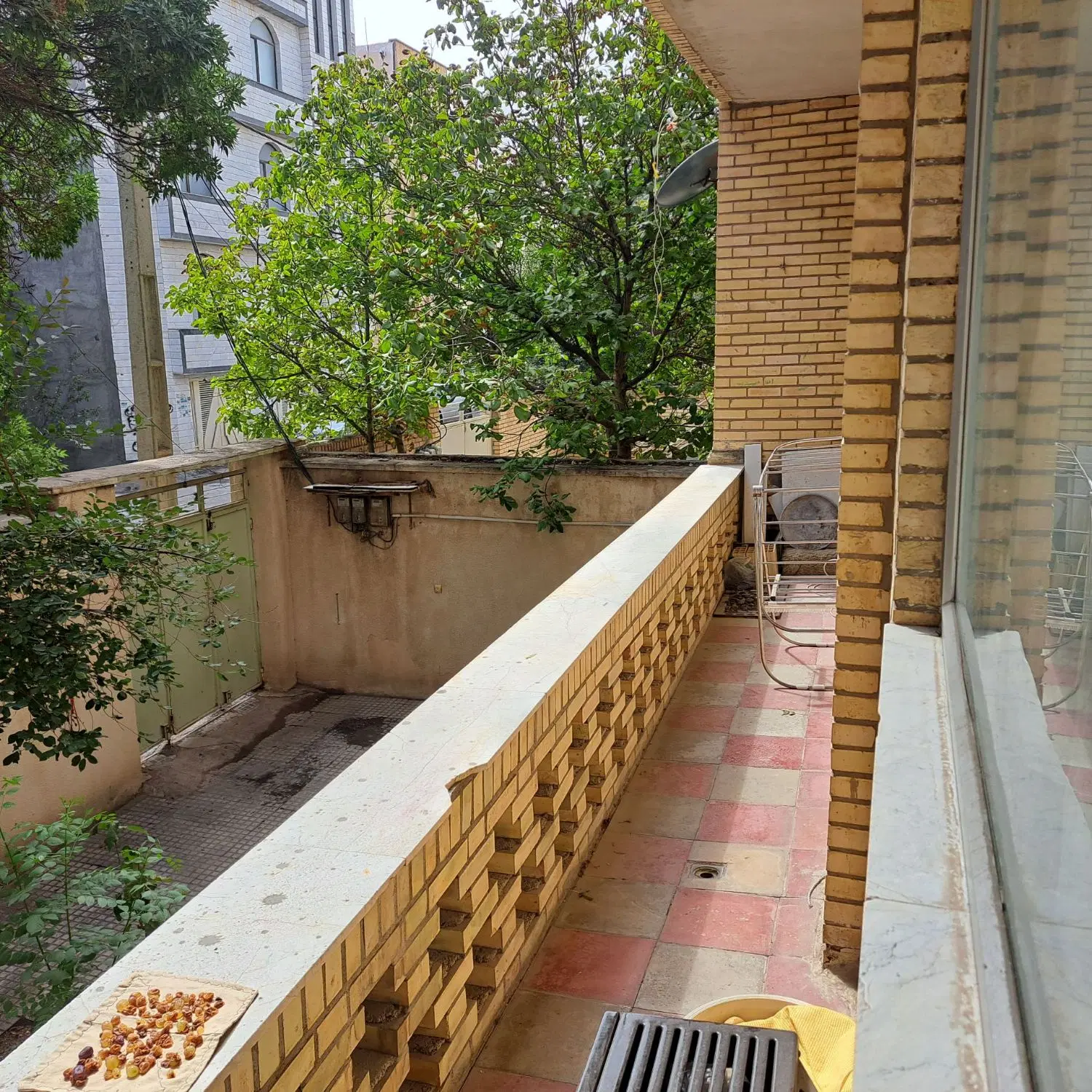فروش آپارتمان ۱۰۵ متری سبلان فاز ۲ بهارستان ۳ و ۴