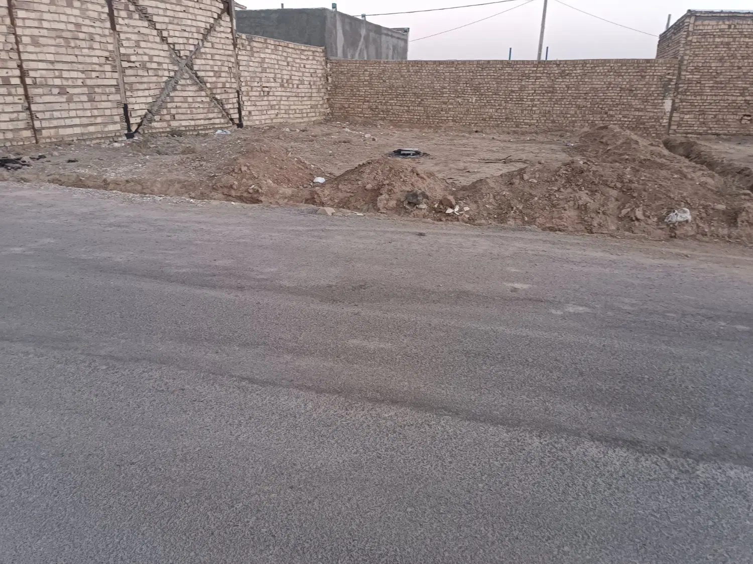 زمین ارین شهر