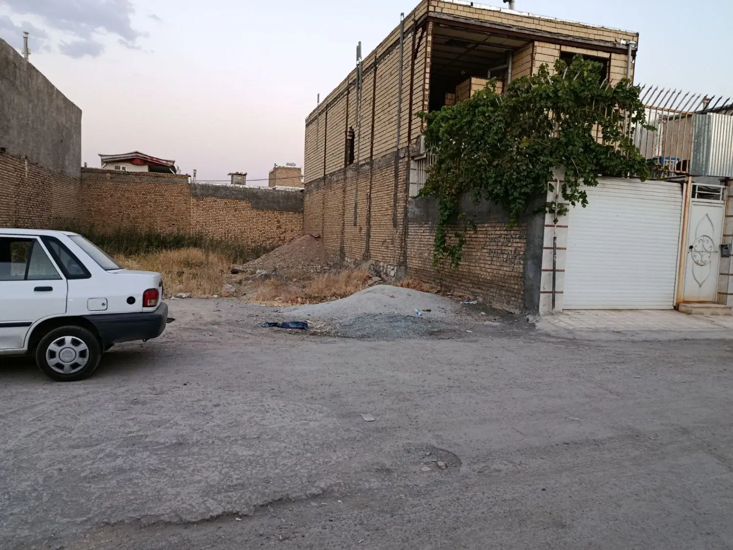زمین 154متری کرناچی