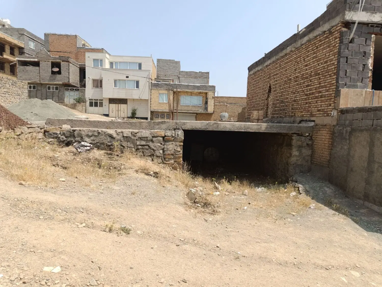 فروش زمین سورازه(سرخ دزج)
