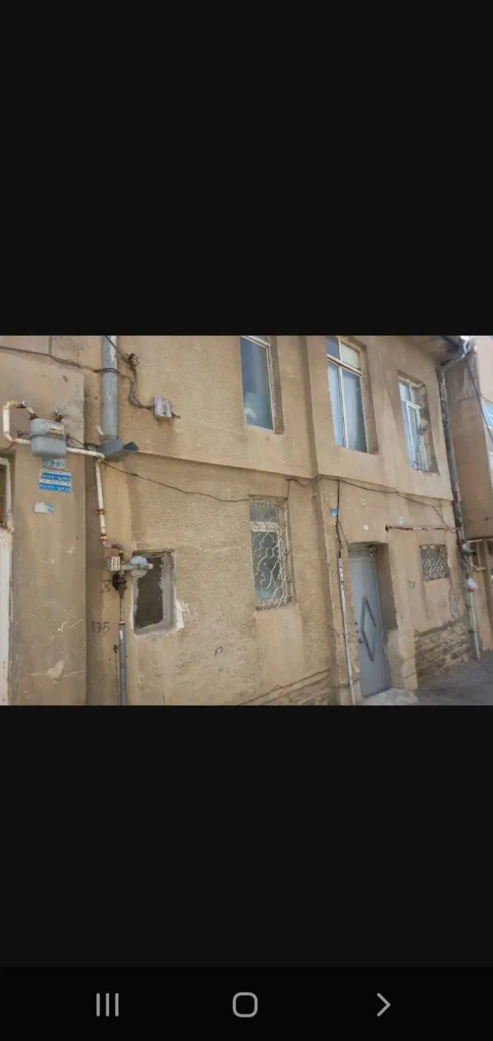 منزل مسکونی ۱۲۷متر ۲طبقه خ دانشجو